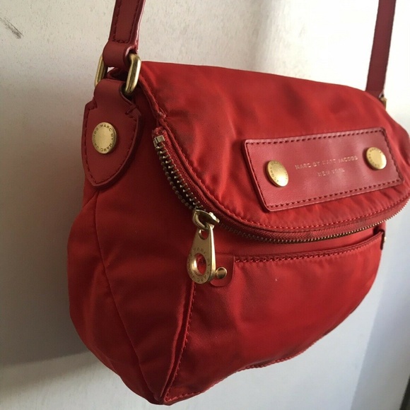 MARC JACOBS Bright Red Small Nylon Crossbody - Picture 6 of 8